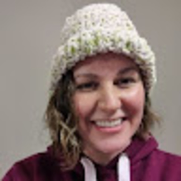 Meet your Posher, Shae - Picture 1 of 1